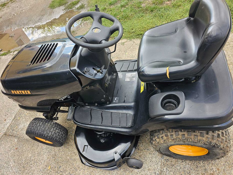 Тракторна Косачка HUSQVARNA, PARTNER. Перфектна