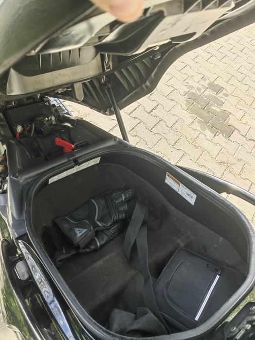 Suzuki burgman 650 Executive facelift 2010 injectie