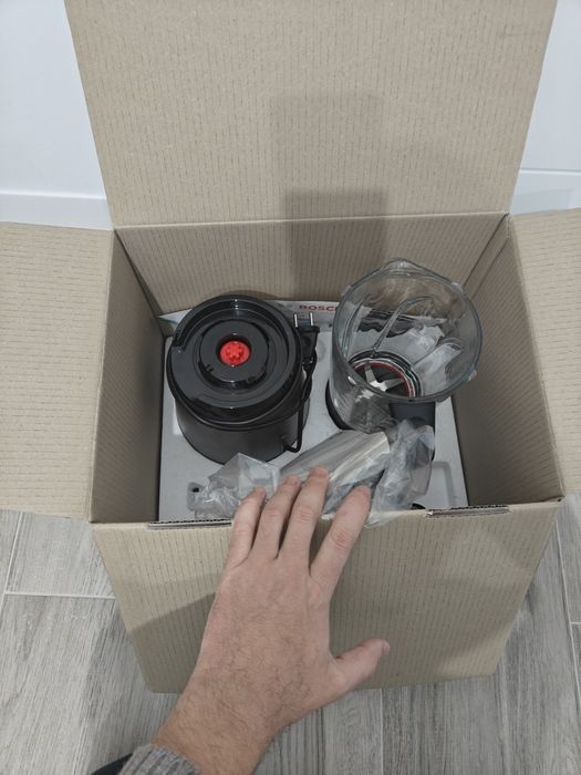 Vand blender Bosch VitaPower seria 4 cu 1200 W