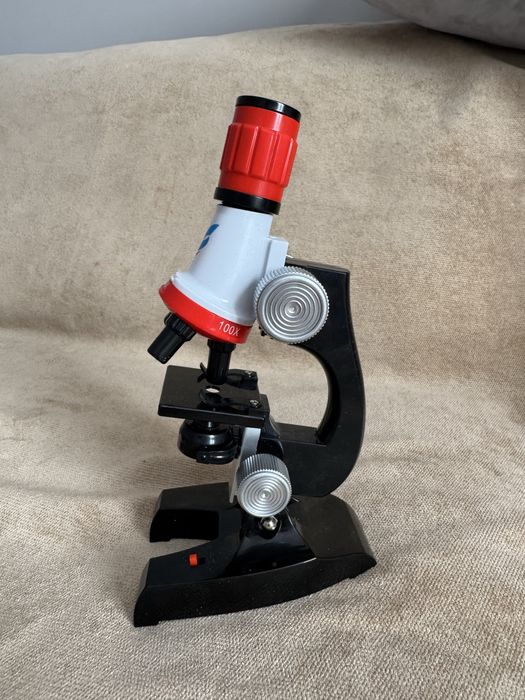 Микроскоп игрушка