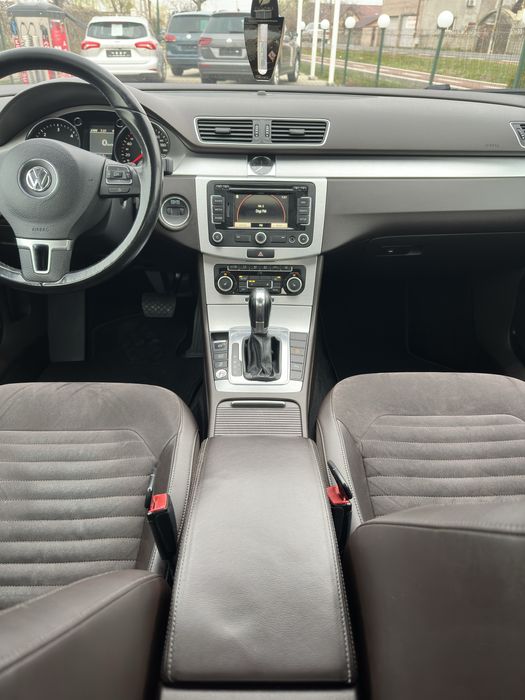 VOLKSWAGEN Passat 2012 — imagine 3