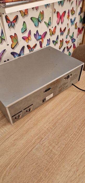 Tc-к U60  sony top