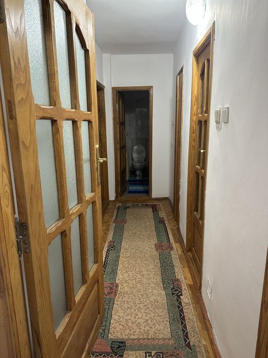 Vand apartament 3 camere