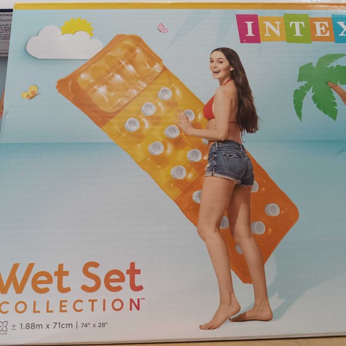 Надуваем дюшек с възглавница и чашки Intex