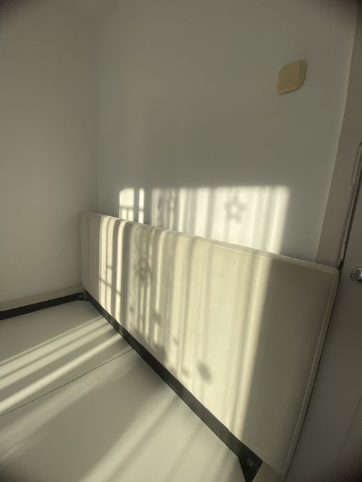 Двуспальная кровать