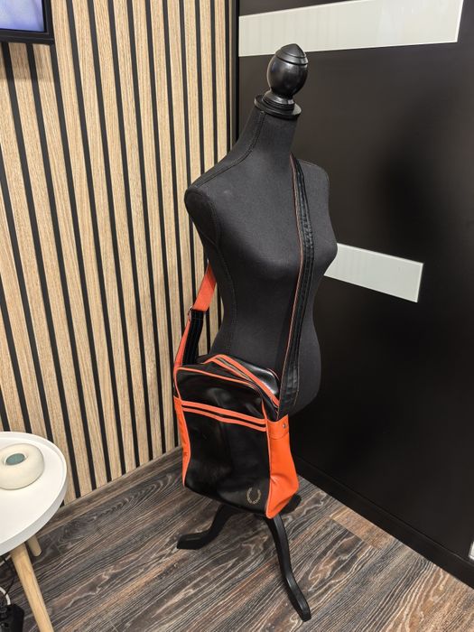 Fred Perry чанта