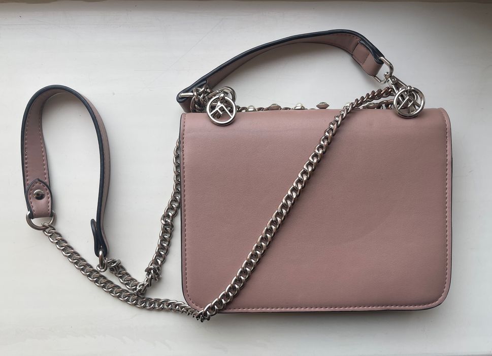 женская сумка Fendi б/у