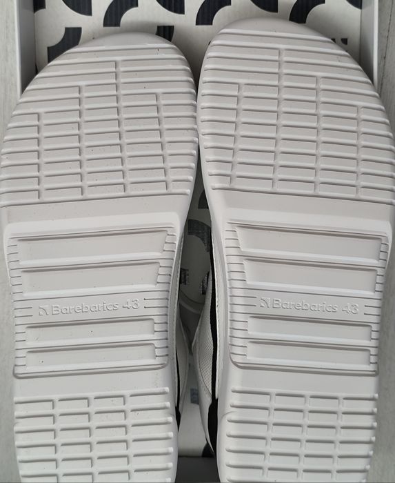 Barebarics zing black/white unisex 43