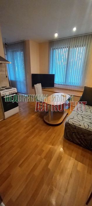 2-стаен в Варна-Конфуто площ 50 цена 700