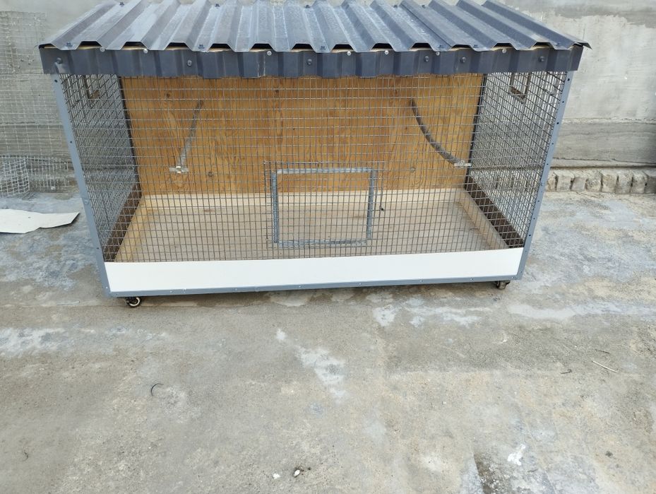 Сетчатый Вольер для разных видов птиц.