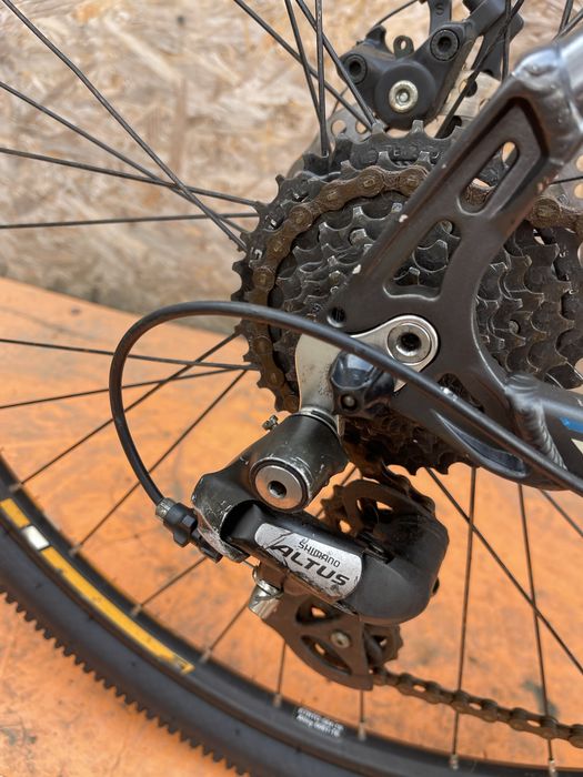 Bicicleta carrera vengeance frane pe disc cadru aluminiu roti 27.5”