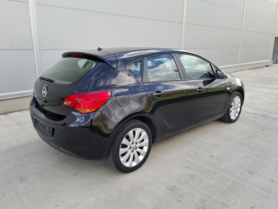 OPEL Astra 2010 — imagine 10
