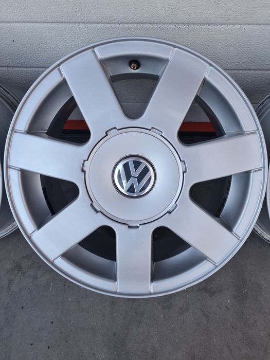 Оригинални джанти за ФОЛСВАГЕН VW R15 5x112 ET45 7J