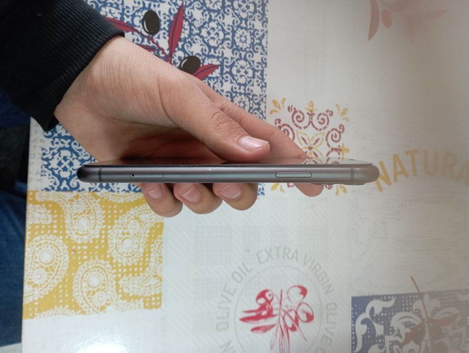 Iphone11 srochna sptiladi