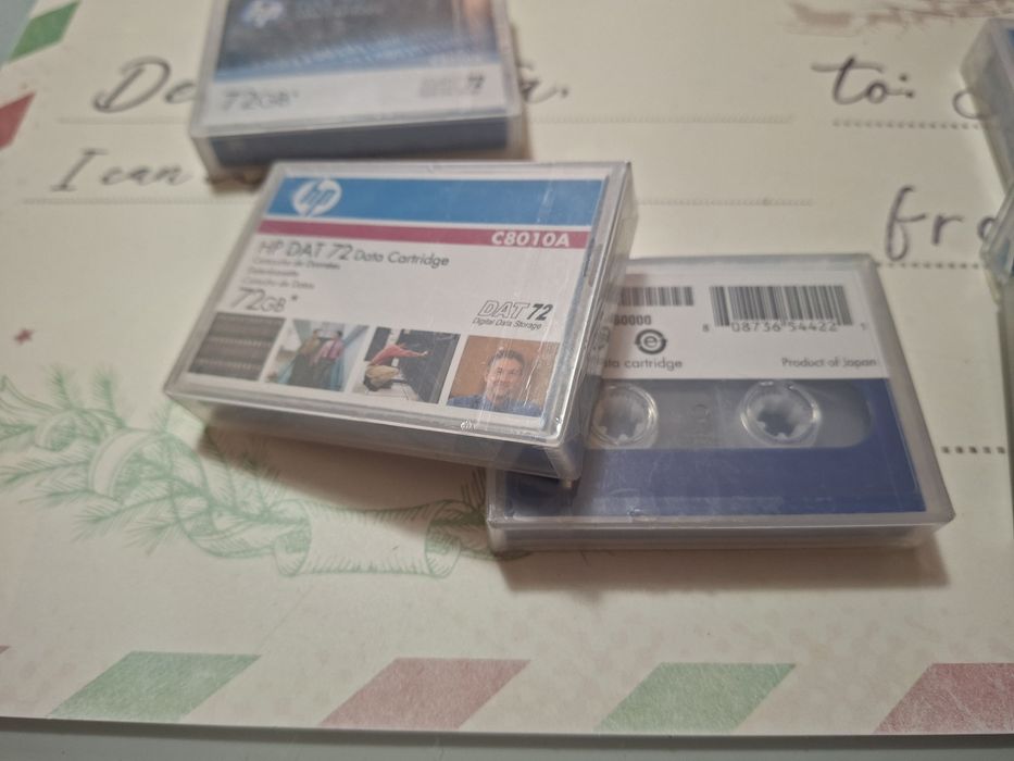 Casete stocare date ,cartușe HP DAT 72 gb, sigilate + caseta curățare