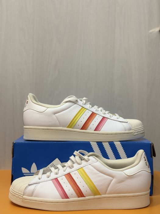 Adidas Superstar