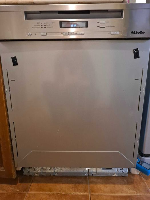 Miele G 6305 SCi XXL Миялна машина 60см за полувграждане