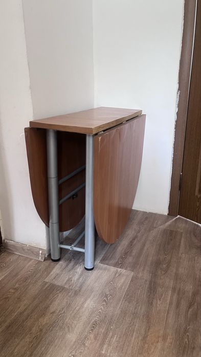 Стол - книжка продам