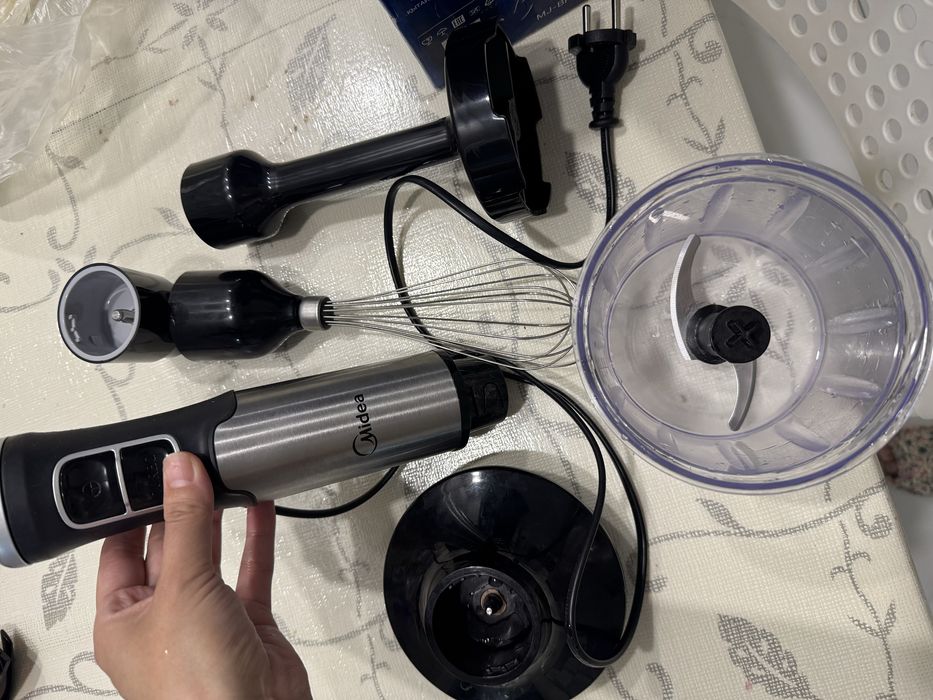 Блендер midea измельчитель