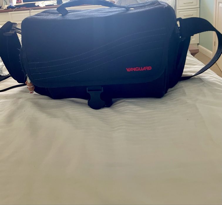 Panasonic DVD-LS83 portable DVD/CD Player за кола