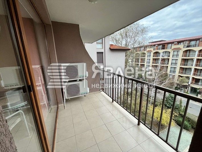 Дава се под наем Двустаен апартамент в к.к. Слънчев бряг - 60 кв.м за 200 € - Снимка #6