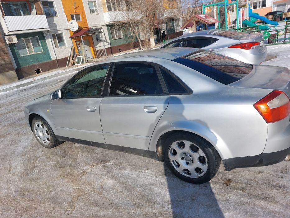 Автомобиль  ауди а4 б6