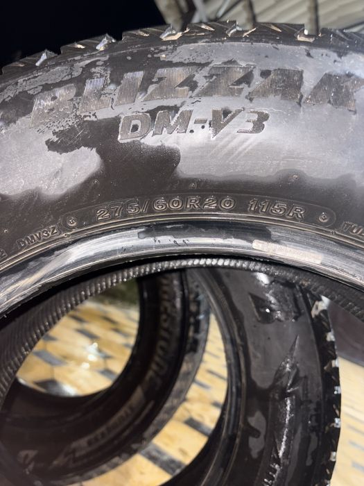 Продам шины размер 20