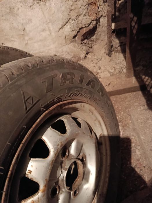 Продаю диски с резиной 4 пары