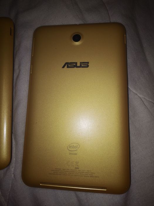 2бр Таблети ASUS 8 за 70лв