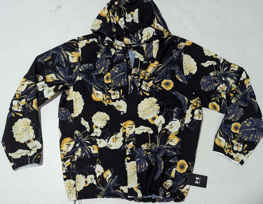 Under Armour Stormproof Cloudstrike мъжко водонепропускаеми яке XL от Сащ