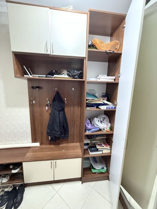 Продам мебель в прихожую