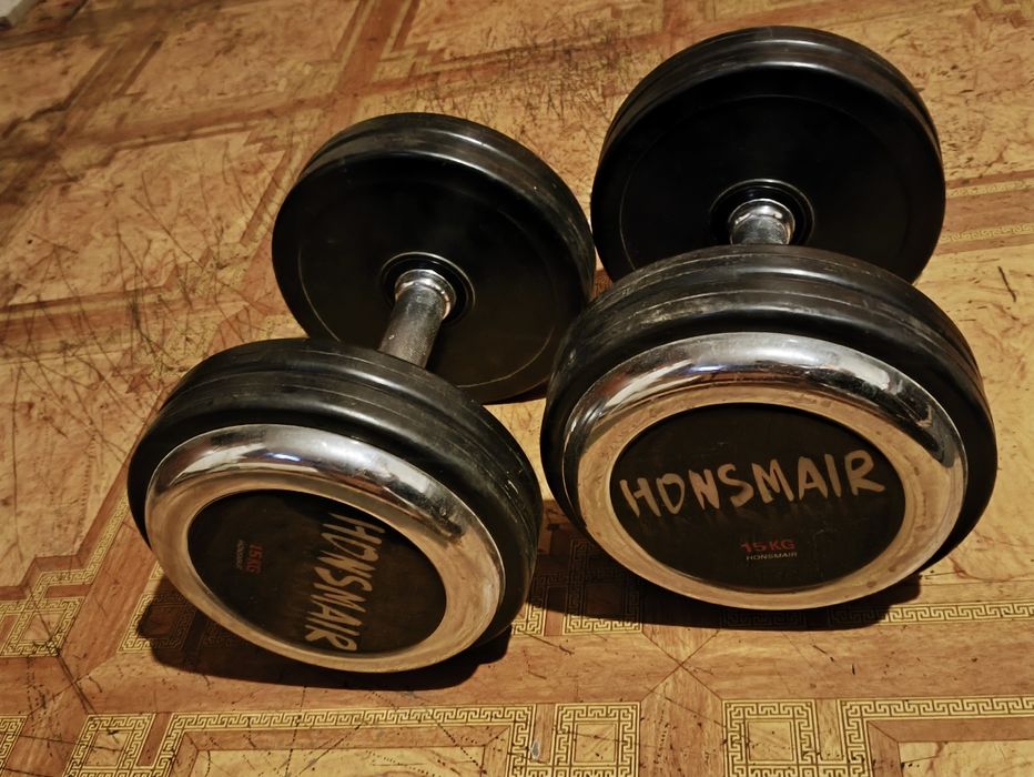 Продам гантели по 15кг