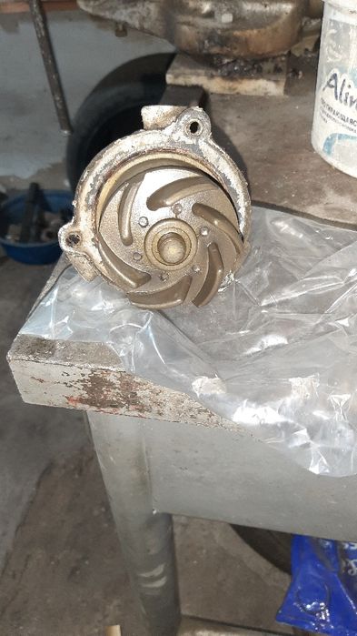 Помпа на ваз2114 рабочая