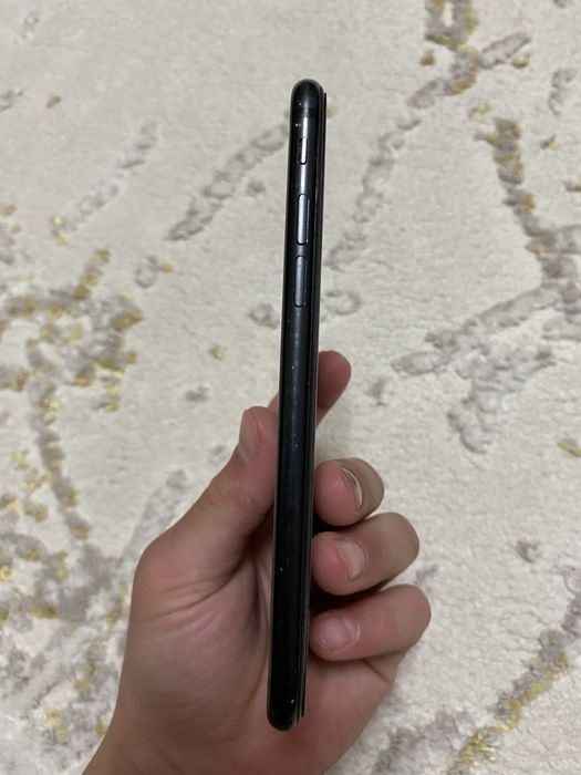 Продам айфон 7!!!