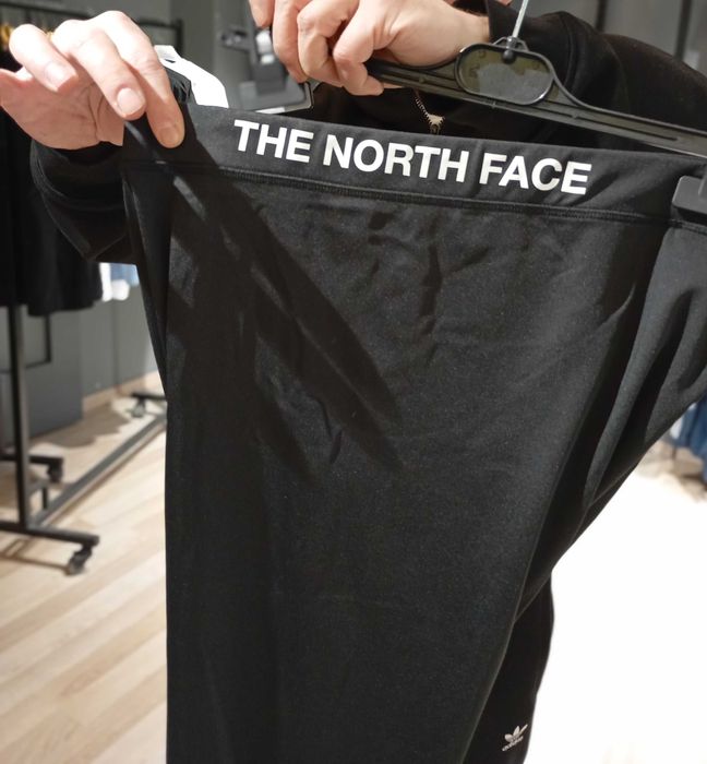 Женски клин за фитнес The North Face Women's Zuum Tight /Black/ RRP