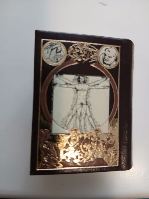 Carte în  miniatura Leonardo da Vinci