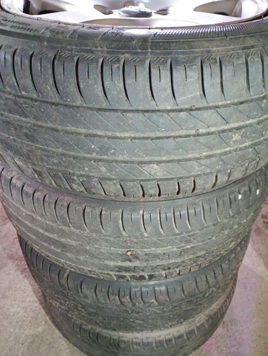 AUDI oригинални джанти със летни гуми 205/55/16 7J ET45 5x112 цо 56,6