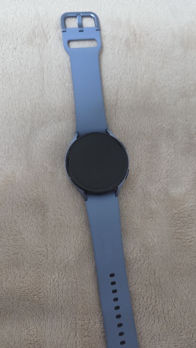 Смарт -часы , самсунг