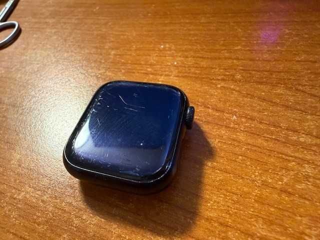 Смарт часовник Apple Watch 9, 41 мм, Midnight Aluminium Case, Midnight Sport Loop (GPS) нова верижка