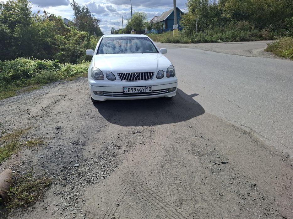 Продам lexus gs300