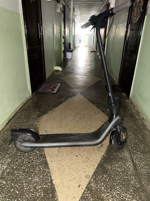 Vând Trotinetă electrică,Bicicletă,Playstation la pachet sau separat