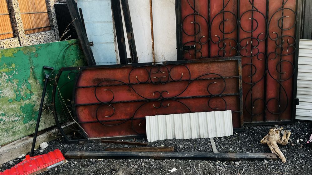 Продам ворота в хорошем состоянии