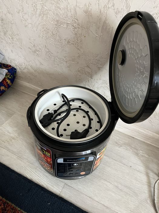 Мультиварка Daucher