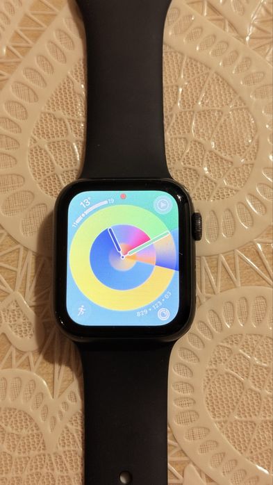 Apple Watch SE 44 mm