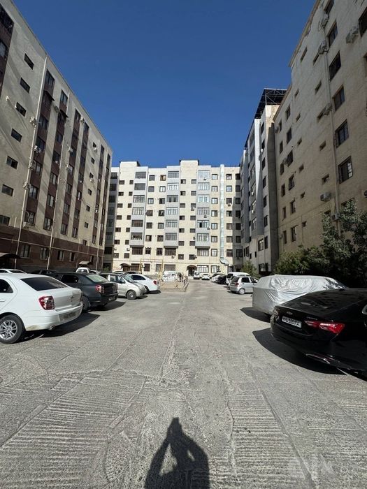 3 xonalik 3 etaj KRITI CHORAXA 78000$