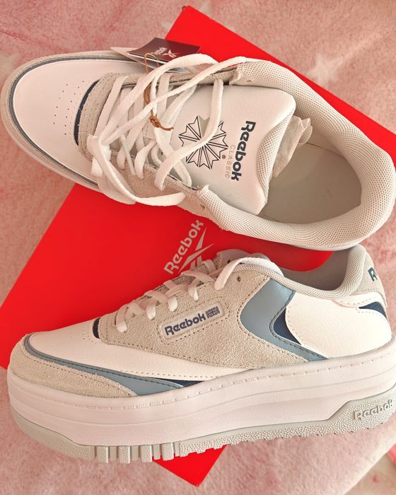 Дамски сникърси  Reebok