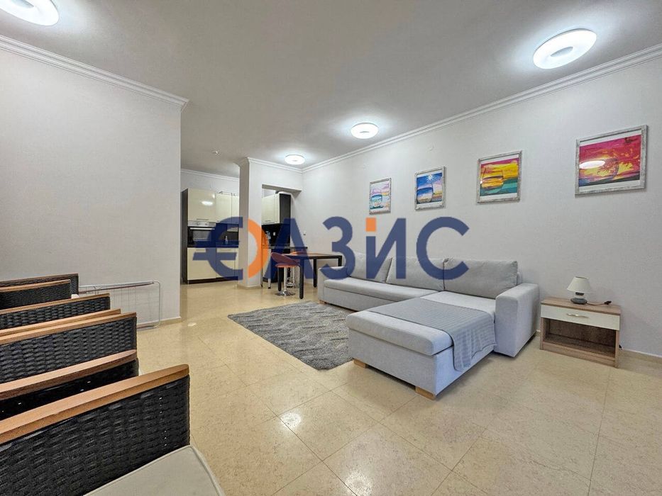 Продава се Едностаен апартамент в Свети Влас - 48 кв.м за 1636 €/кв.м - Снимка #2