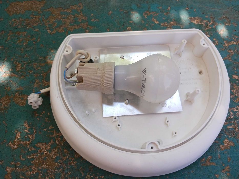 Плафон за баня IP54