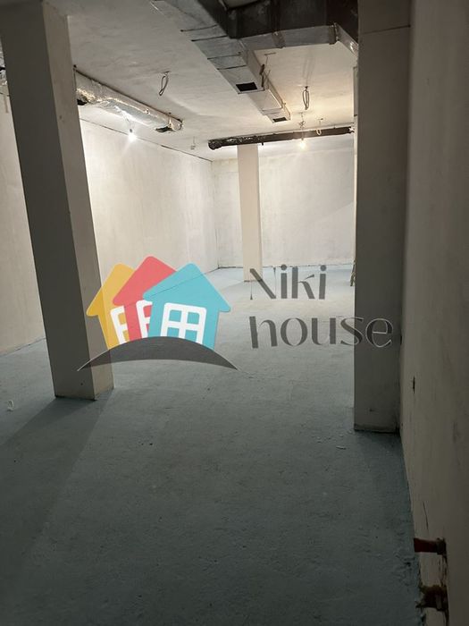 Продава се Заведение в Варна, Възраждане 1 - 360 кв.м за 1084 €/кв.м - Снимка #12