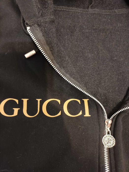 Суитчър Gucci черен,Палто вълна Elizabeth S размер+подаръкдрехи,oбувки